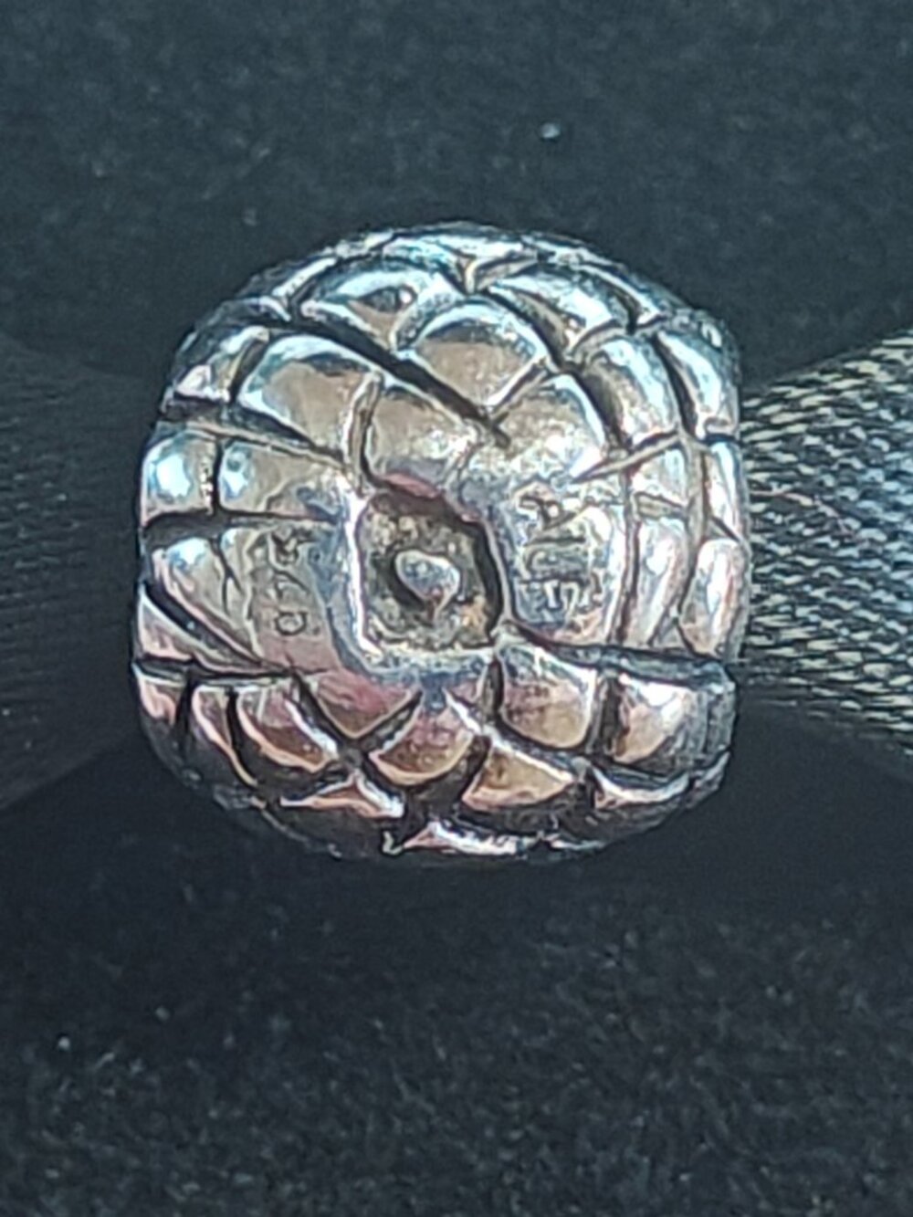Authentic Pandora Pineapple Charm – 790363 Sterling Silver (Retired) - Picture 4 of 5